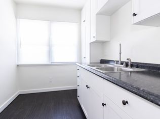 24364 Chestnut St, Santa Clarita, CA 91321