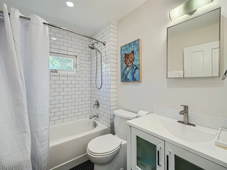 964 Oglethorpe Ave SW — Photo 16