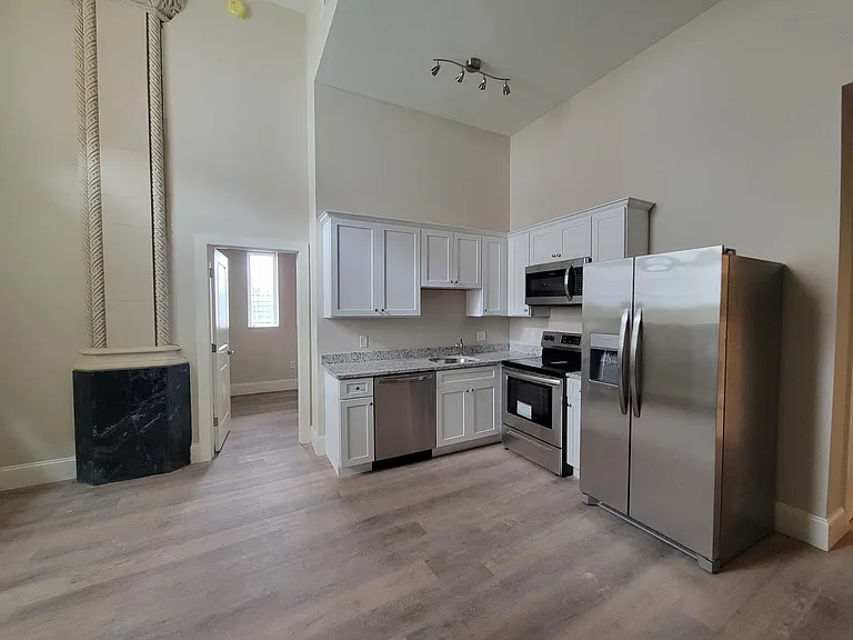 Residences at Woodlawn — Photo 28