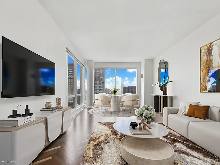 230 W 56th St #67B — Photo 4