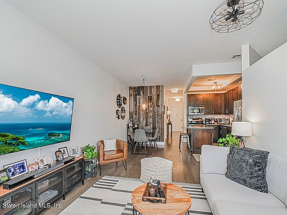 4th image of 90 Bay Street Lndg APT 4H