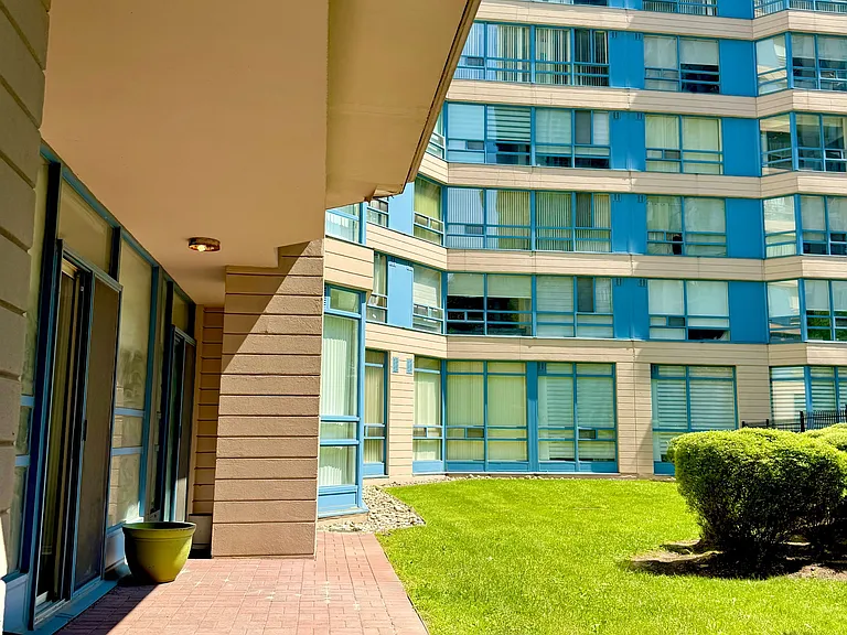 250 Webb Dr #104 — Photo 12