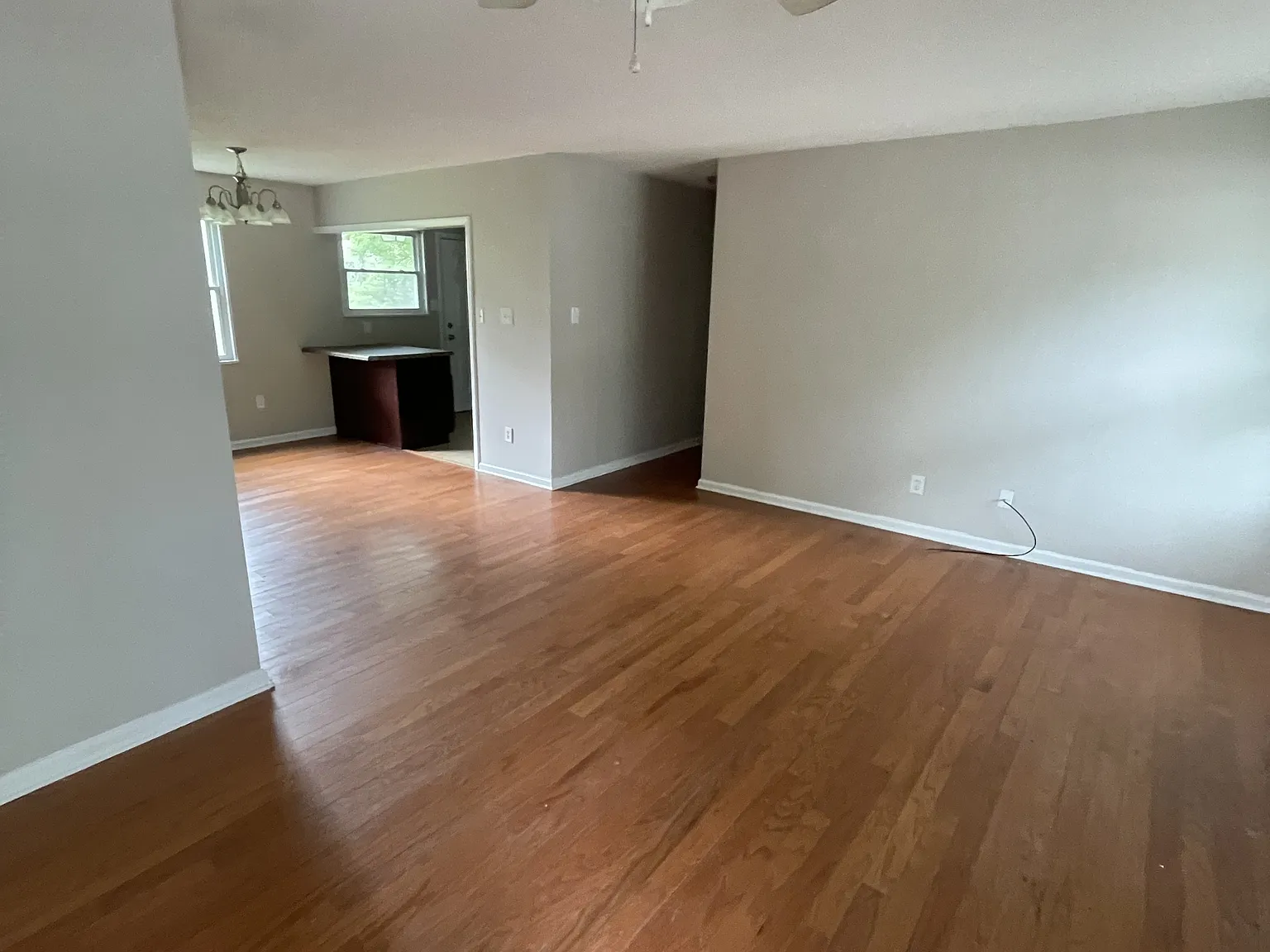 1147 Cornish St Ne - 0 — Photo 2
