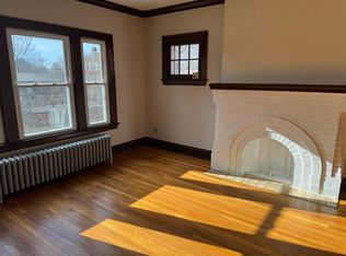 111 N Portage Path APT 4, Akron, OH 44303