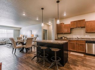 Lakewood Crossing Apartments, Mandan, ND 58554