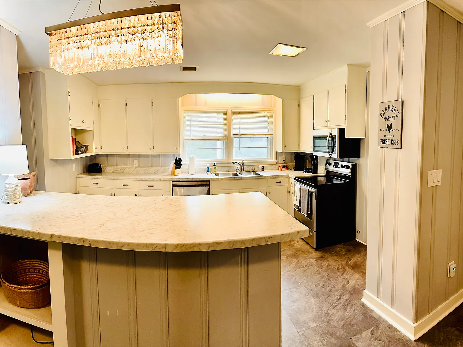3 bed, 1545 sqft, $3,250 — Photo 3