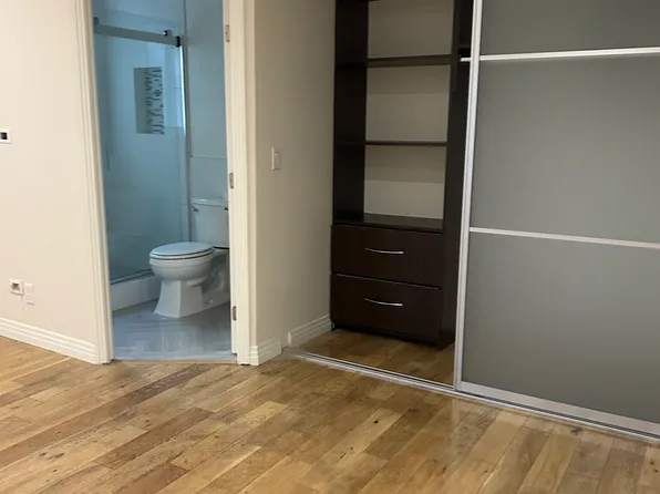 Rosewood Homes, 4846 Rosewood Ave, Los Angeles, CA 90004