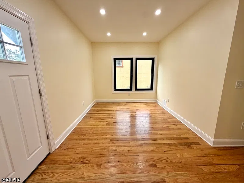 1313 W Baltimore Ave