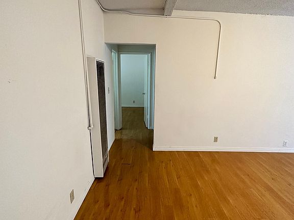 2nd image of 607 N Dalton Ave #4