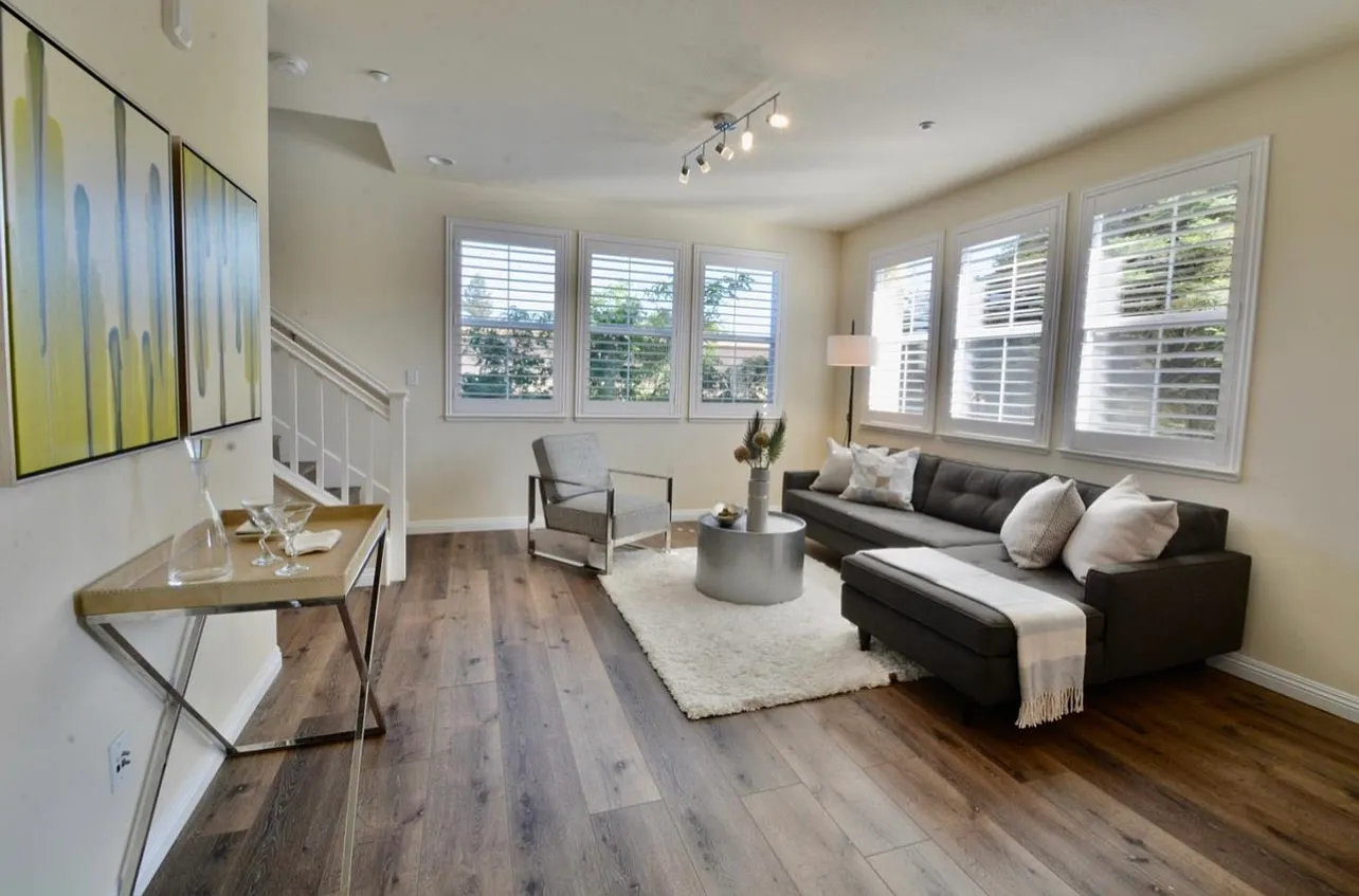 2 bed, 2.5 bath, 1416 sqft, $3,550 — Photo 4