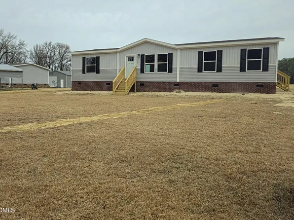 1240 Bloomery Rd, Bailey, NC 27807