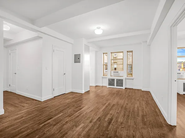 24 5th Ave APT 1024, New York, NY 10011