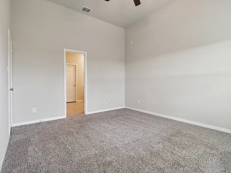 1033 Windflower — Photo 9