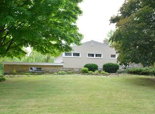 N32W5455 Hamilton Rd, Cedarburg, WI 53012