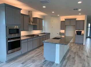 148 E Desert Broom Dr, Chandler, AZ 85286