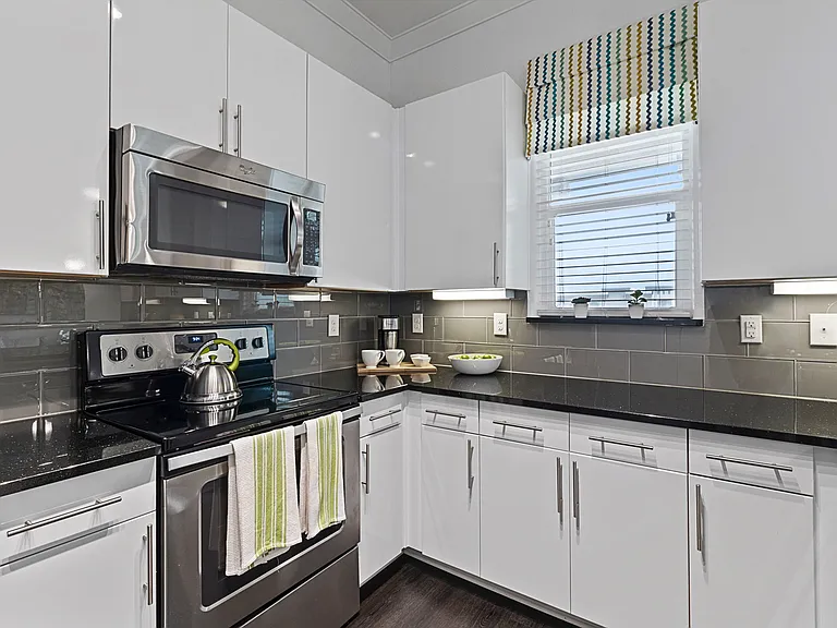 A3-Dolphin-Kitchen A3-Dolphin-Kitchen