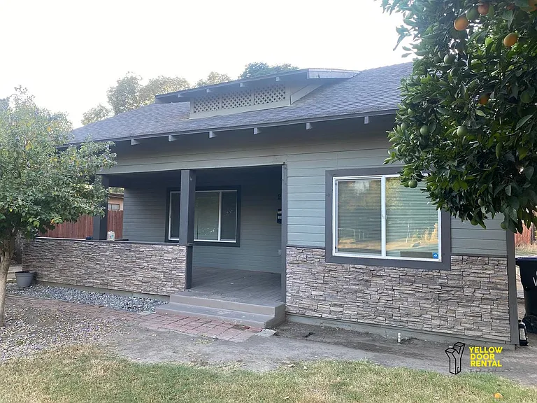 205 N Park St — Photo 10