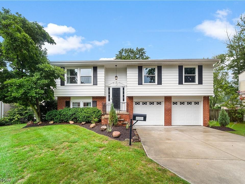 1st image of 6000 Sherwood Dr