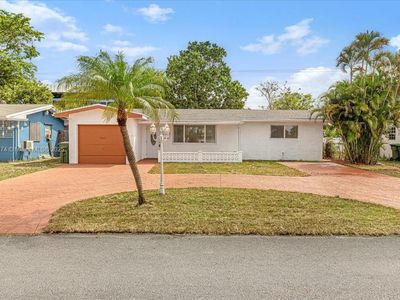 1151 NW 81st Ave, Pembroke Pines, FL, 33024