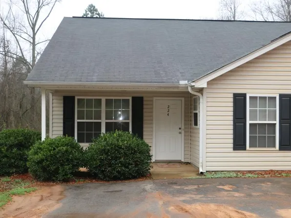 224 W Reedy Fork Rd #224, Seneca, SC 29678