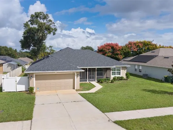 1906 Angel Fish Loop, Leesburg, FL 34748