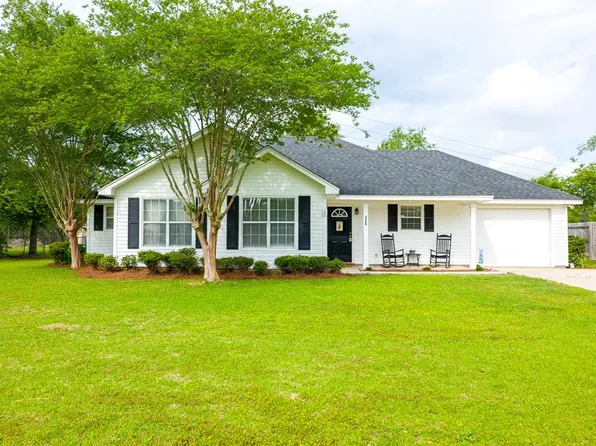 3820 Robin Ln, Valdosta, GA 31605