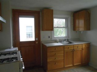 23 Harmony Ct, Warwick, RI 02889