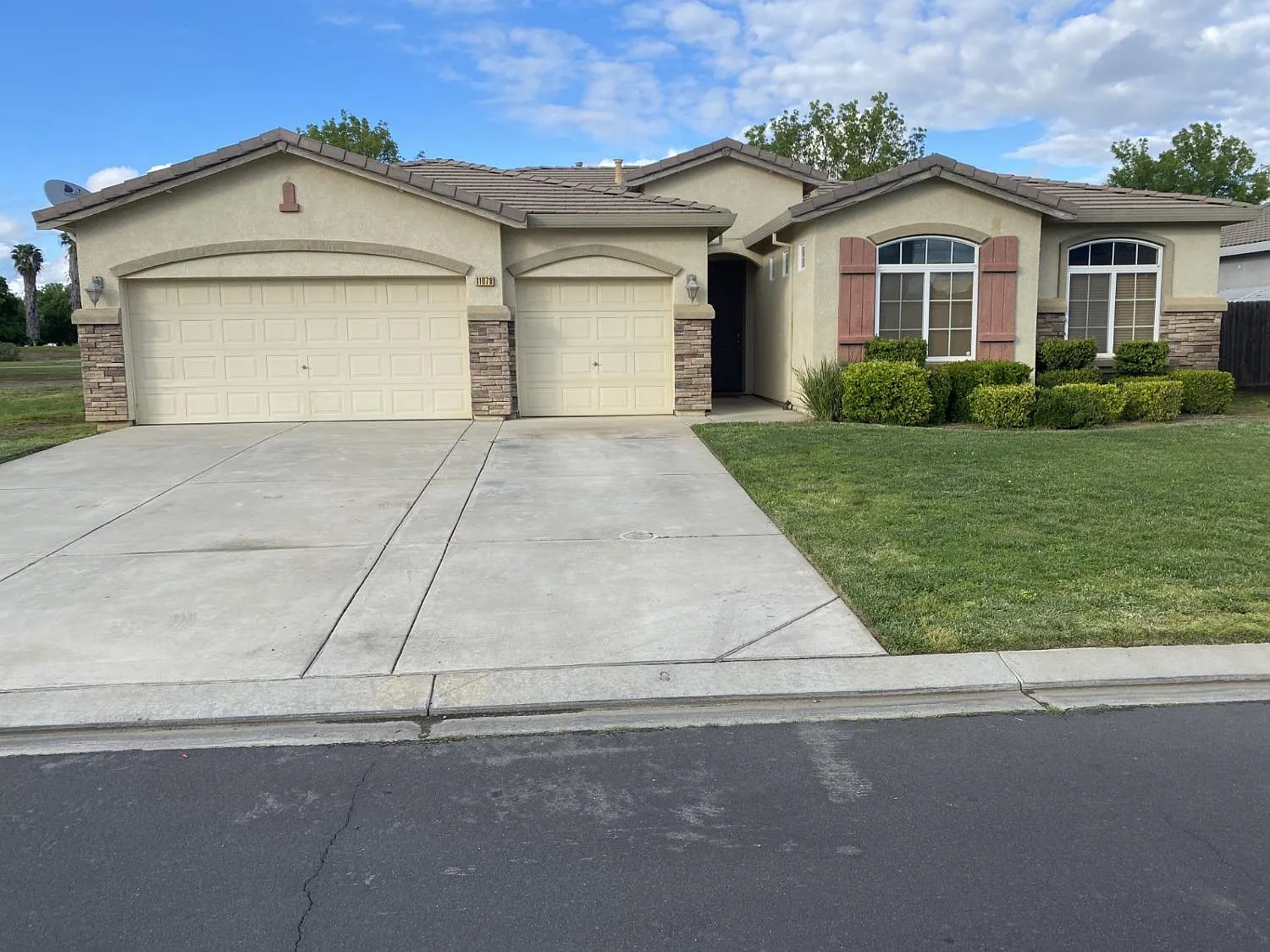 11078 Malibu Ave photo 1