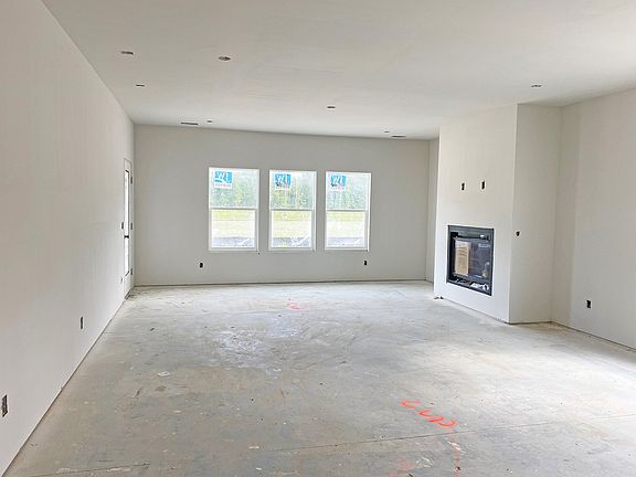 437 Navona Drive, Homesite 244 Interior Image 5