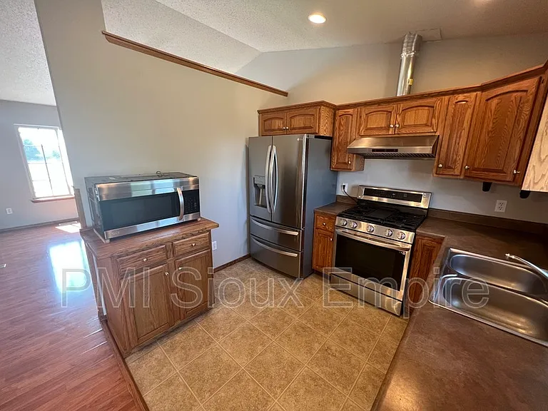 4829 S Wilson Ave — Photo 11