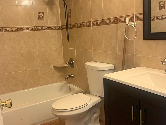 4th image of 1422 Franklin Ave #2