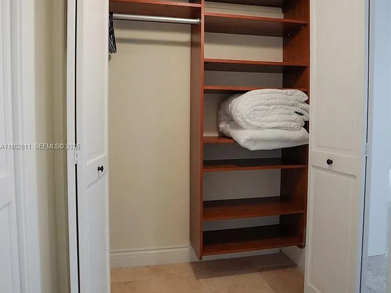 6039 Collins Ave #503 — Photo 12