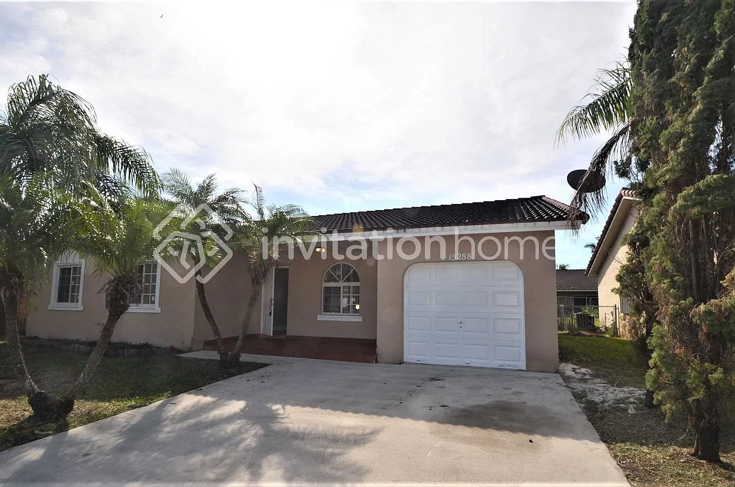 15288 SW 179th Ter Miami, FL 33187 — Photo 1
