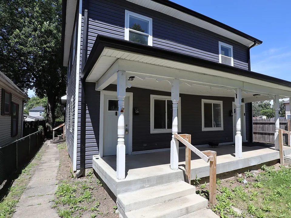 126 & 128 N Colorado Ave