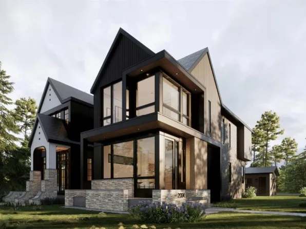 2002 S 44th Ave SW, Calgary, AB T2T 2N4