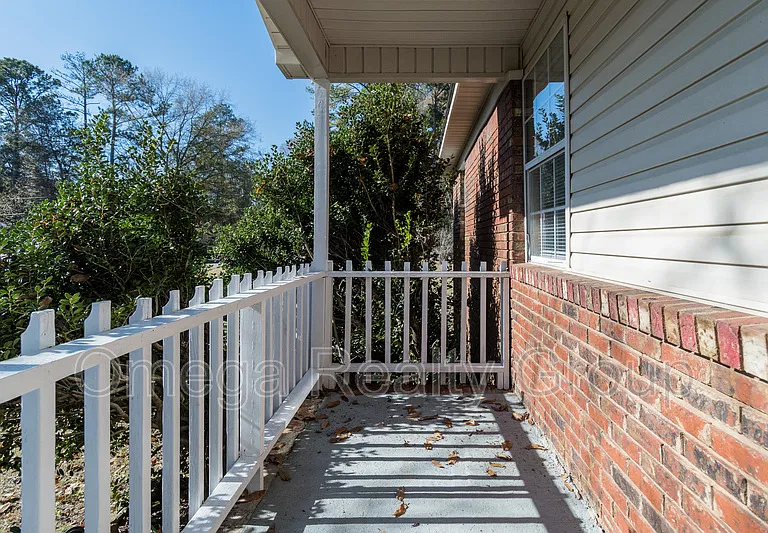 41 Dana Dr — Photo 6