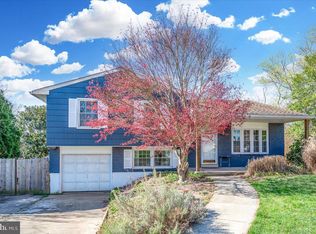 9 S Townview Ln, Newark, DE 19711