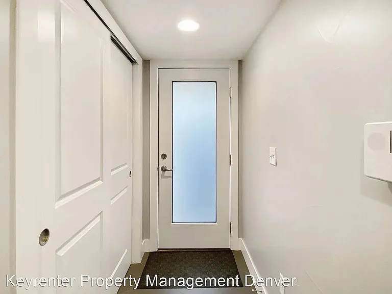 Backdoor entrance to mudroom