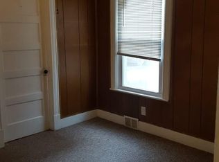 73 Fairview Ave, West Springfield, MA 01089