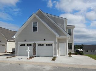 27 Windgate Cir #201, Fishersville, VA 22939