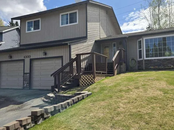 4300 Seeley Cir, Anchorage, AK 99502