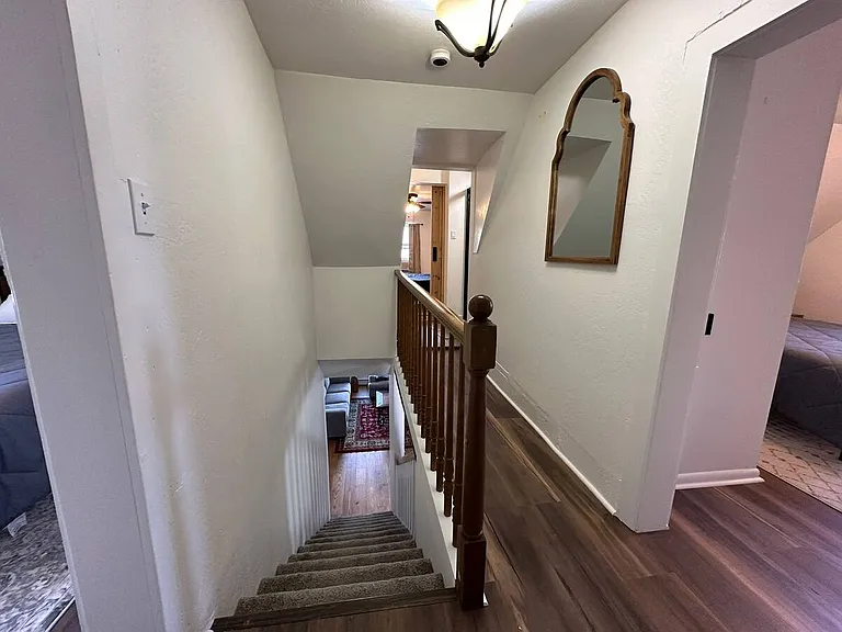 288 E Center St — Photo 16