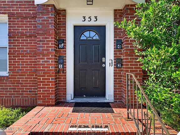 3rd image of 353 W 11TH Street