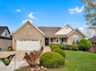 4420 Stone Wynde Dr, Louisville, KY 40272