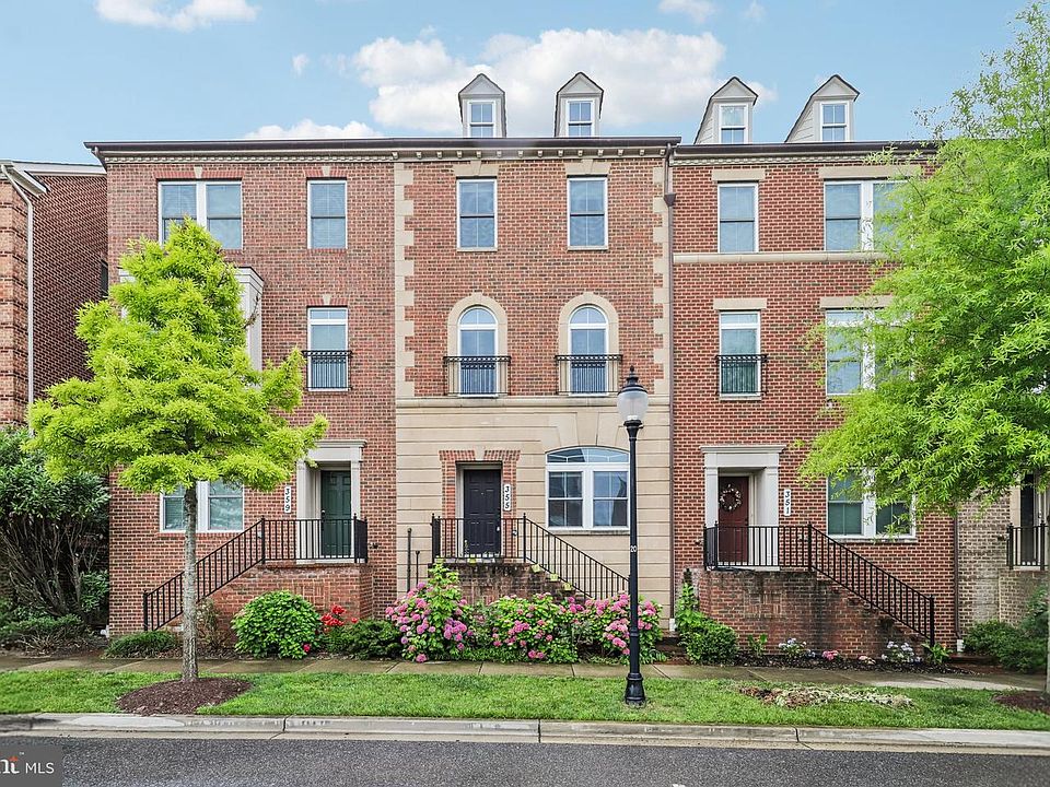 1st image of 355 Parkview Ave