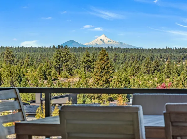 19211 Gateway Loop, Bend, OR 97702