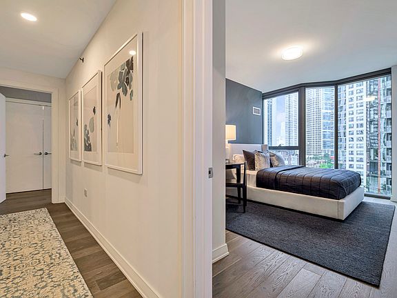 3rd image of 211 N Harbor Dr #609