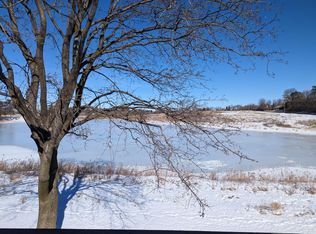 1414 Martin Rd, Albert Lea, MN 56007