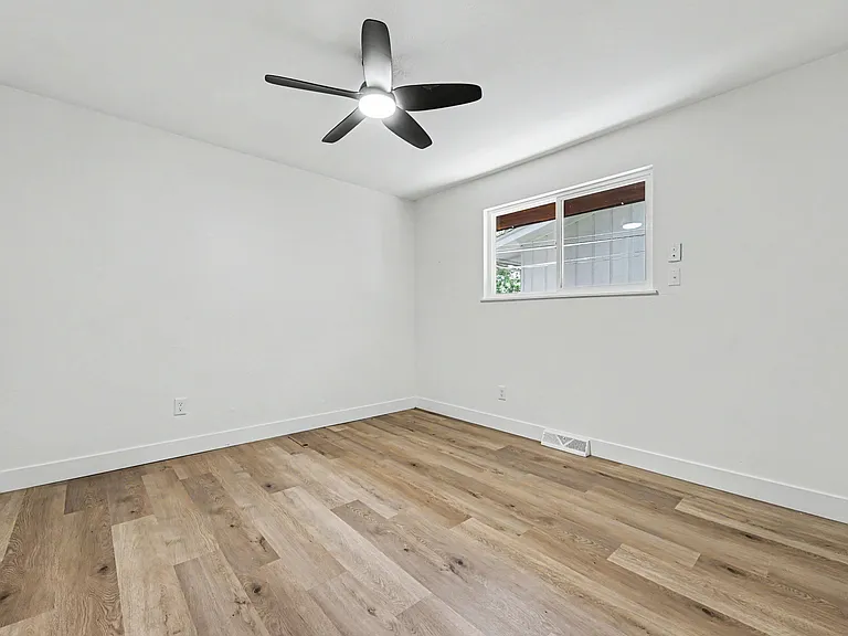 2490 Reed St #2490 — Photo 4