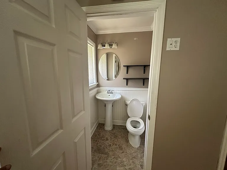 1309 Koblan Dr — Photo 12